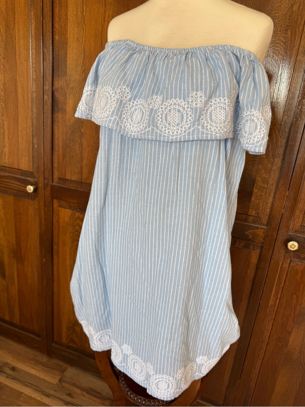 Costal Chic Cottagecore 100% Cotton Vacation Ready Off the Shoulder Sundress